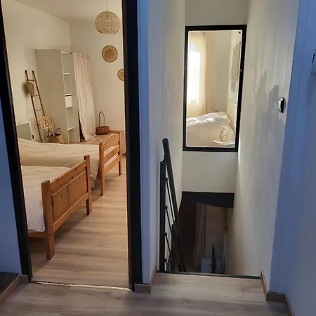 Maison De Village A La Decoration Boheme Jusqu'a 6 Personnes Appartement