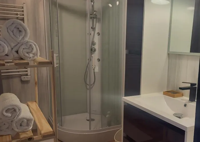 Maison De Village Decoration Boheme 6 Couchages Viviers-lès-Montagnes